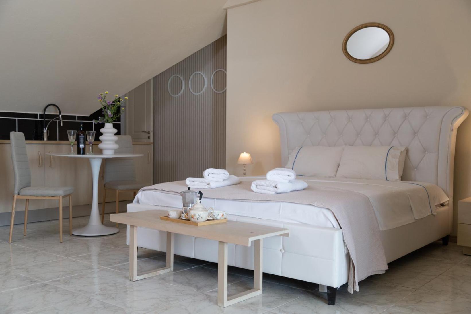 Poseidon And By The Sea Otel Sounion