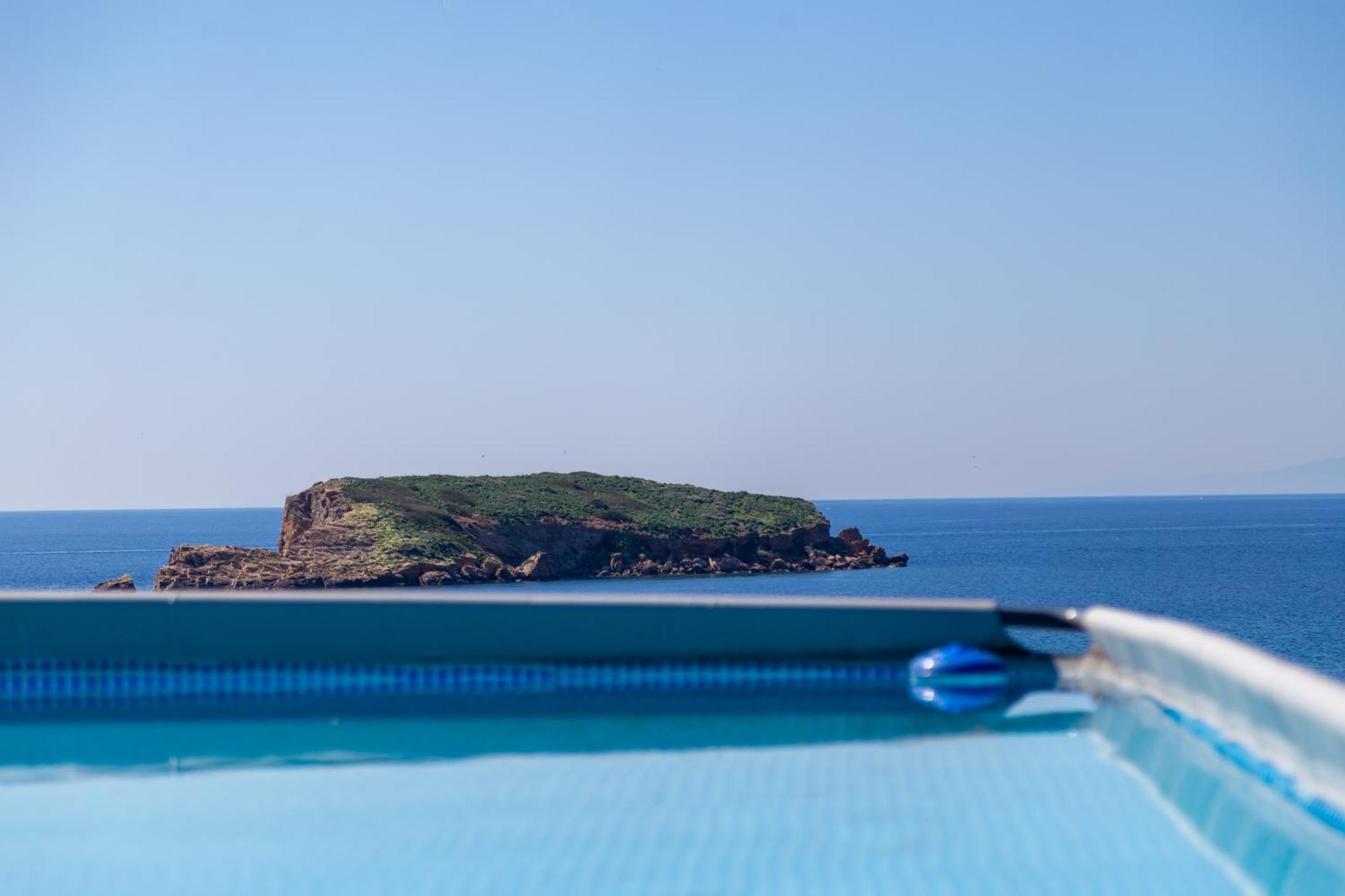Otel Poseidon And By The Sea Sounion
