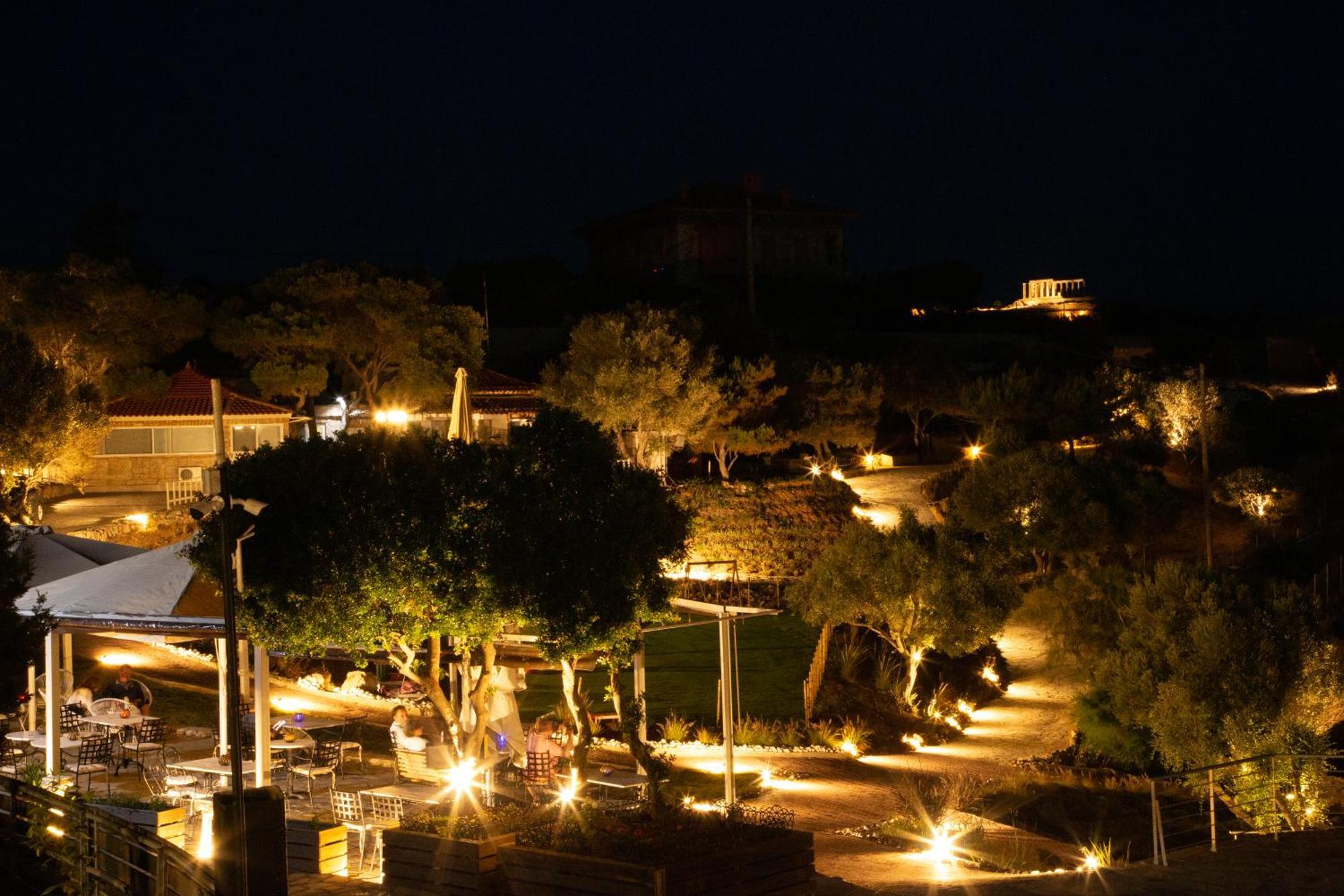 Poseidon And By The Sea Hotel Kaap Soenion